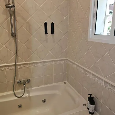 Arcos Tatil Evi Marbella